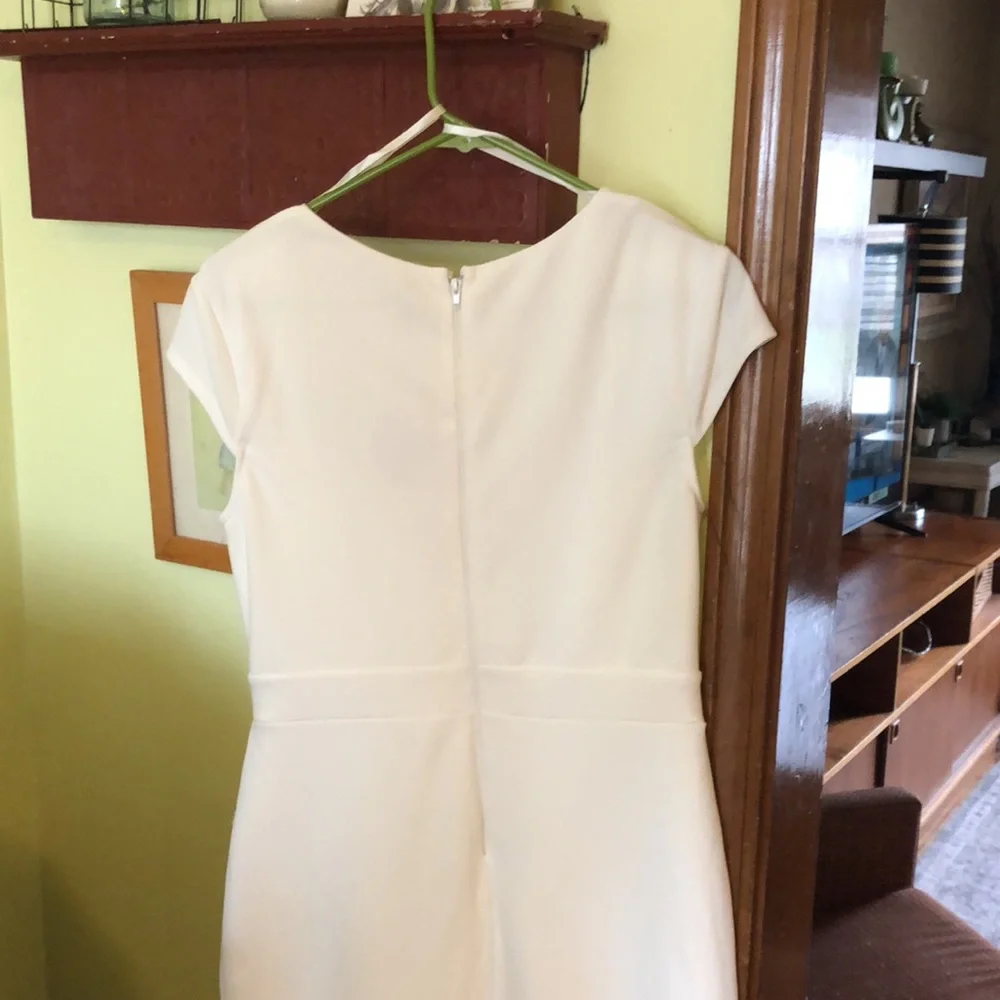 White Windsor Dress - Picture 10 of 13